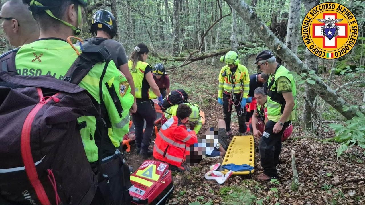 
	I soccorsi al ragazzino caduto in bici

