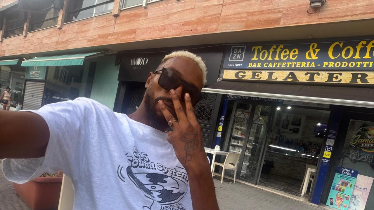 Il rapper "Kevin ir nero"
