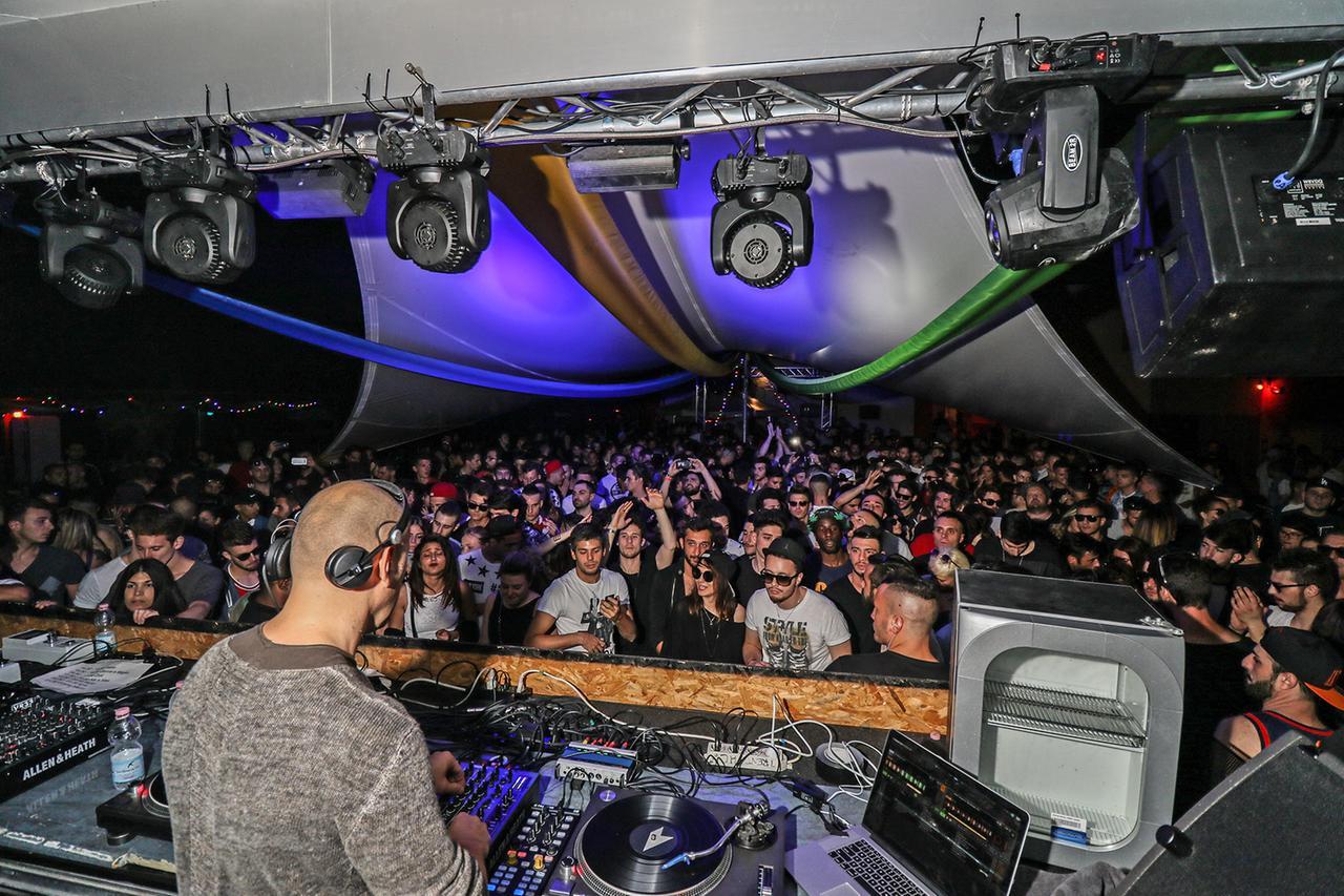 Domenica il ritorno del Barn Club: dodici ore di musica al Fuoricittà
