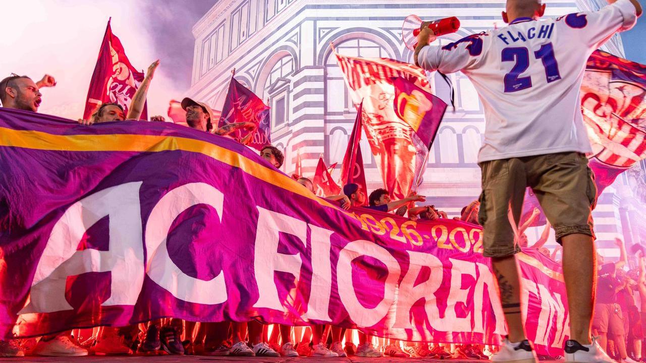 Fiorentina, 100 anni e nessun padrone: perché il viola appartiene a Firenze