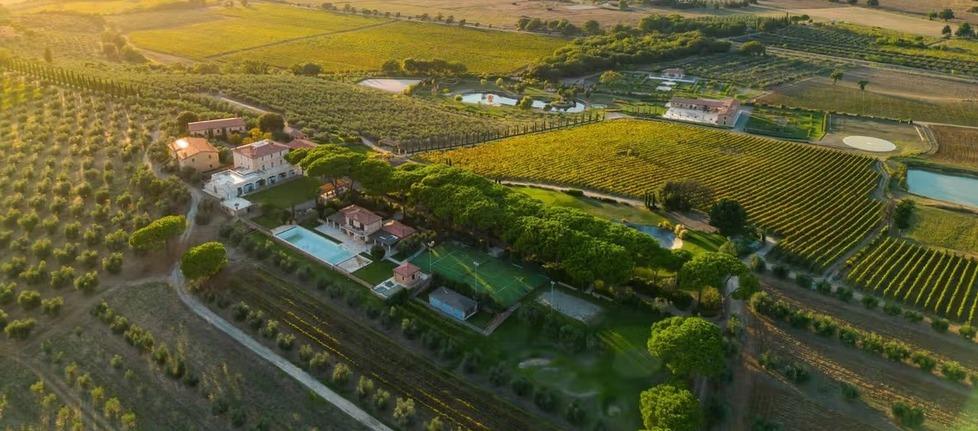Maremma, la tenuta che fu dell’oligarca russo è in vendita per 28 milioni