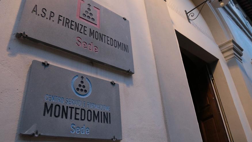 L’insegna di ingresso alla sede di Montedomini