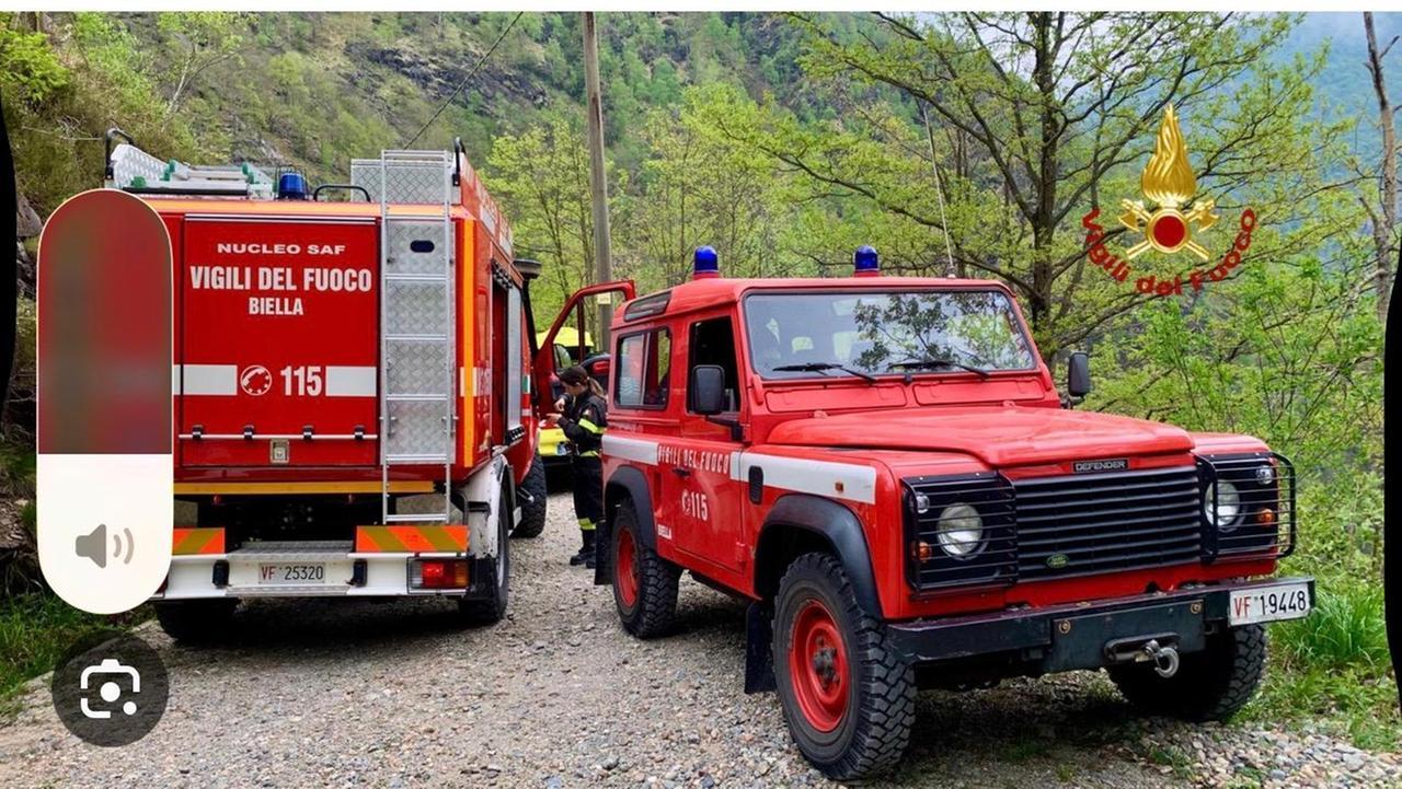Scompare durante la vacanza a Roccalbegna: ricerche in corso anche con i droni
