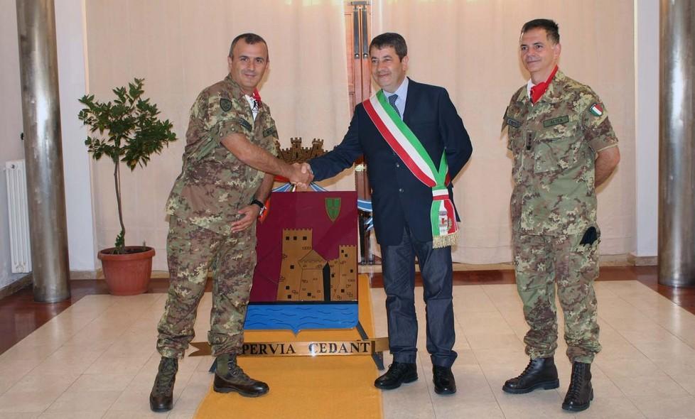 Il generale Nitti visita la città