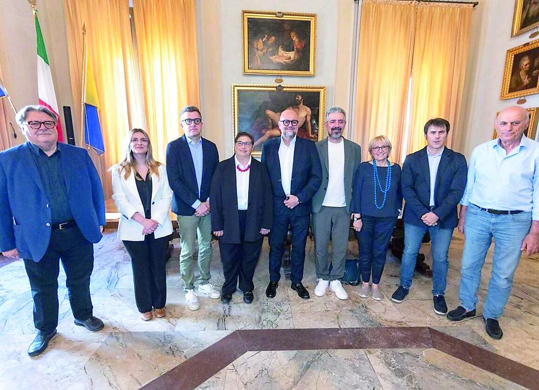 Rimpasto, sicurezza, dg, fonderie: l’autunno bollente della giunta Mezzetti