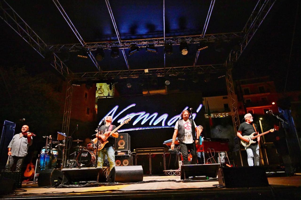 I Nomadi tornano a Reggio Emilia: concerto gratis in piazza Prampolini, ecco la nuova data