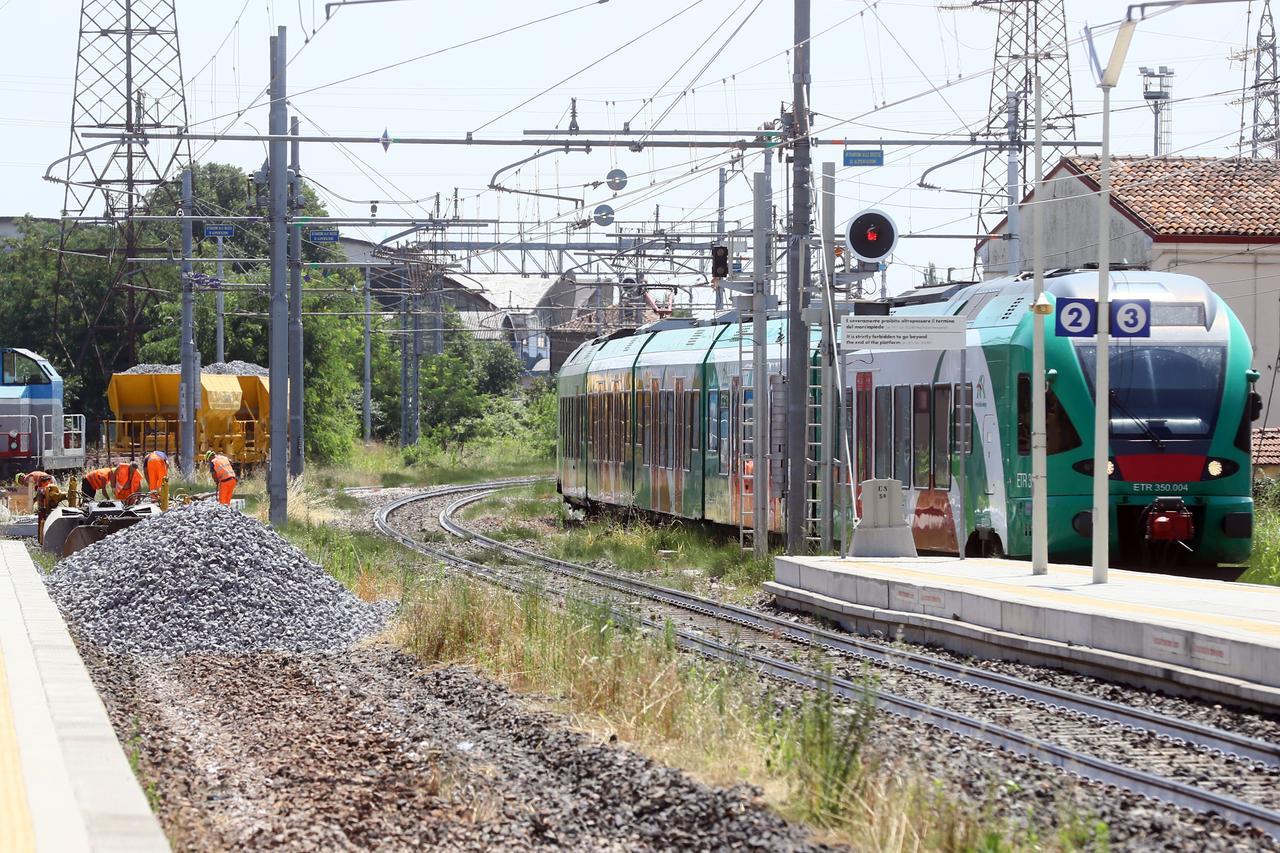 Disagi sulla Ferrara-Ravenna, una pendolare: «Rischio di perdere il lavoro»