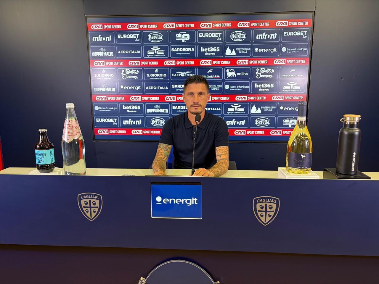 Cagliari, arriva l’Inter. Pisacane: «Sacrificio e dedizione per fare risultato»