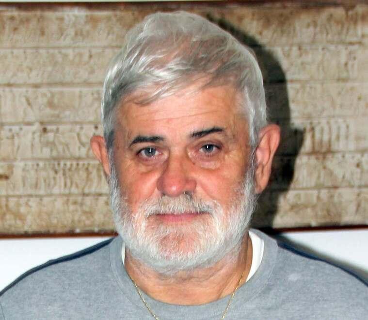 Addio al professor Fabrizio Manfredi, fratello dello scrittore Valerio Massimo: progettò le aree verdi di San Cesario<br>
