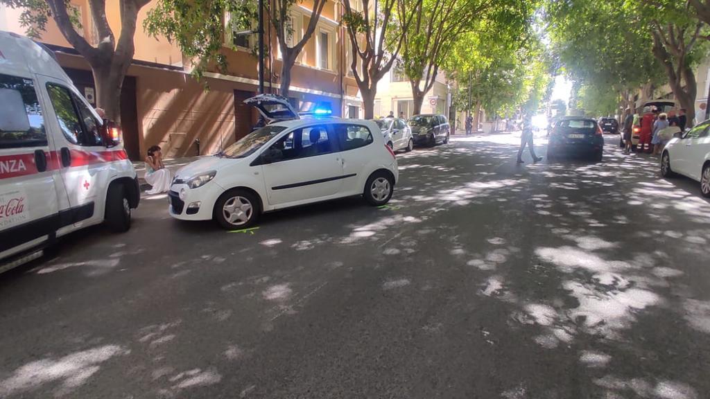 Sassari, travolta da un’auto mentre attraversa la strada sulle strisce: donna ricoverata in Rianimazione