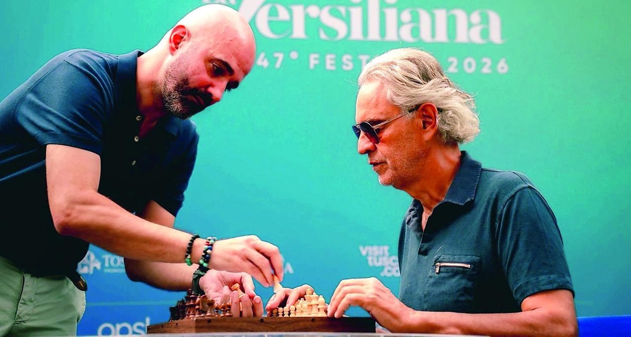 
	La partita a scacchi con Bocelli

