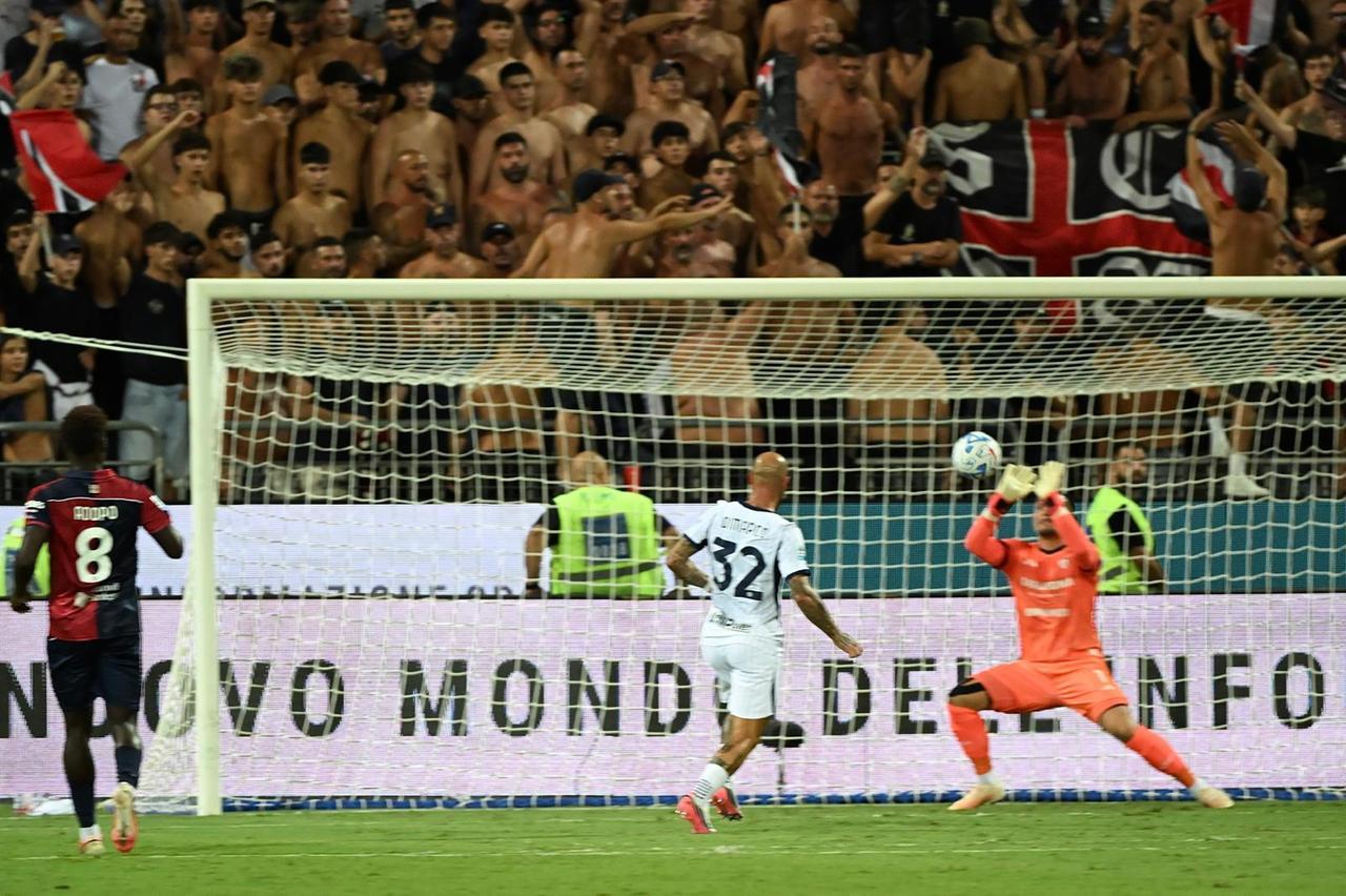 Il Cagliari perde di misura con l’Inter ma a testa alta