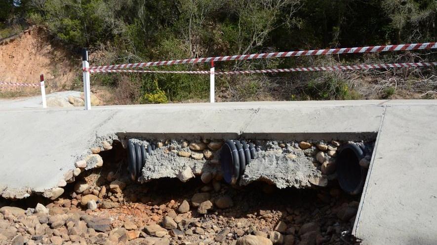 Sequestrato un ponte abusivo sul rio Toltu