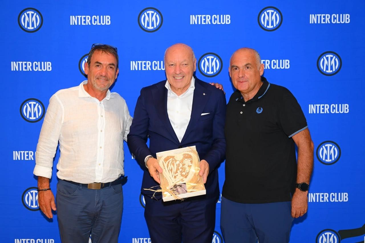 L’Inter club di Nuoro dona “su coro” al presidente nerazzurro Beppe Marotta