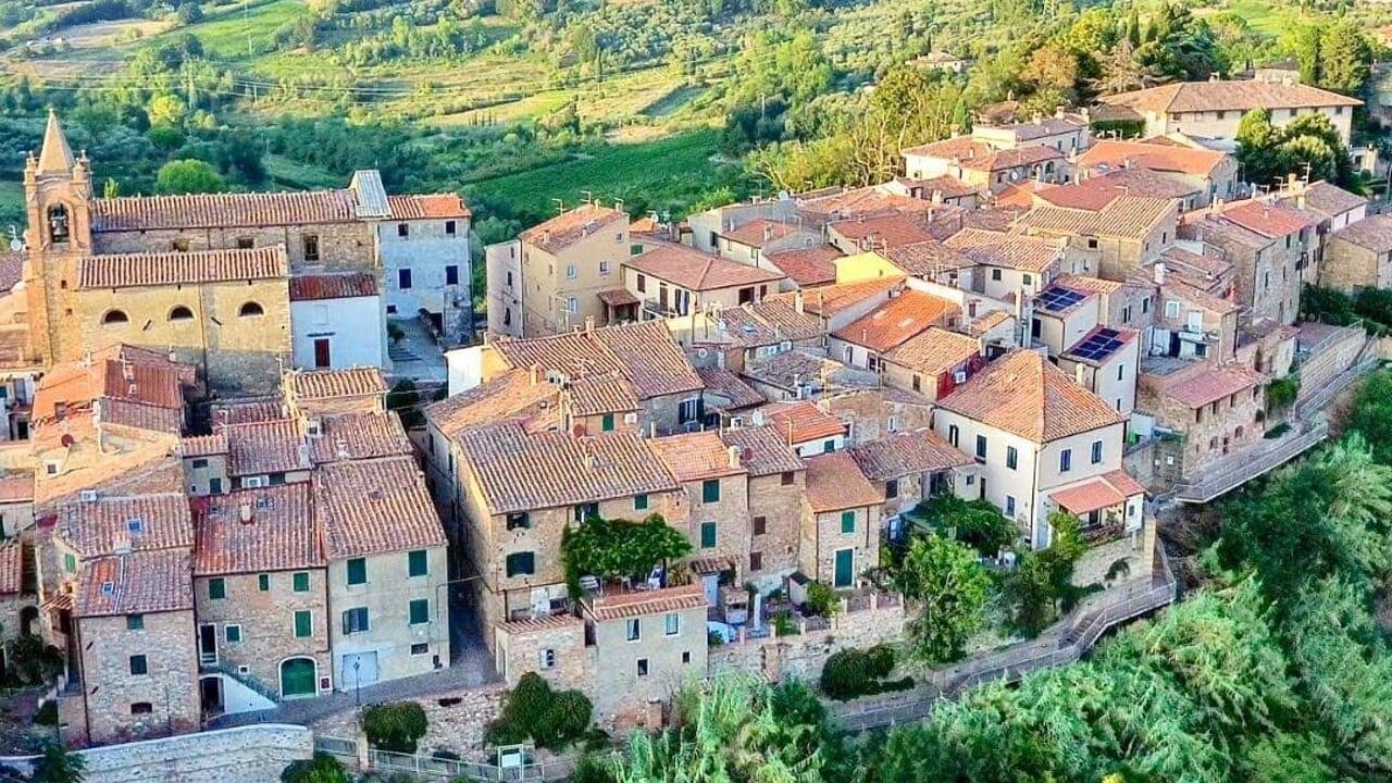 Terricciola come Roma, il paese toscano del vino è la sorpresa nella top 20 italiana delle mete preferite dagli stranieri