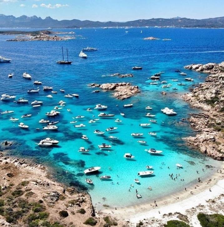 
	L'isola di Mortorio, zona a tutela integrale&nbsp;

