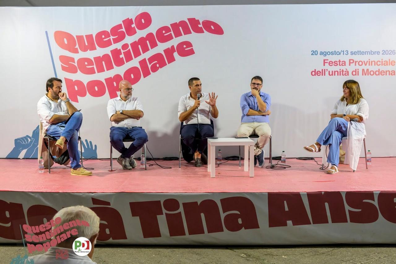 
	La serata con Mezzetti, de Pascale e Paradisi alla Festa dell'Unit&agrave;

