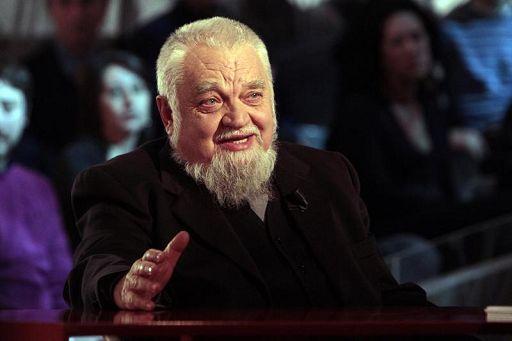 È morto Enzo Bianchi, il fondatore della Comunità monastica di Bose: aveva 83 anni