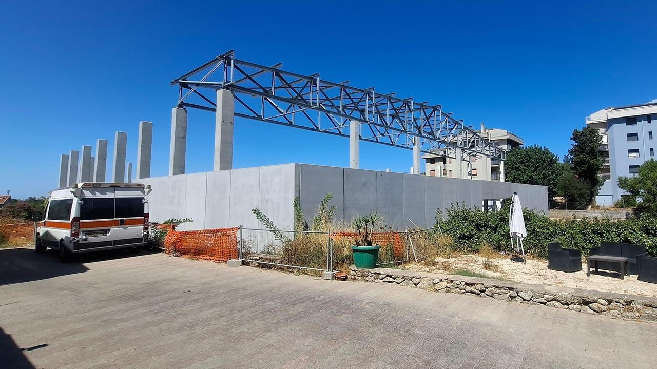 Sassari, parte il conto alla rovescia per la consegna del nuovo Palasport: tutti i dettagli