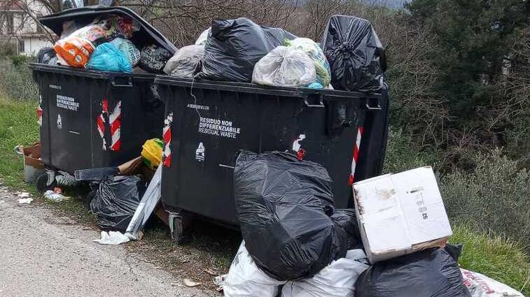 Marliana dice basta al porta a porta. «Si ritorni ai cassonetti in sede fissa»