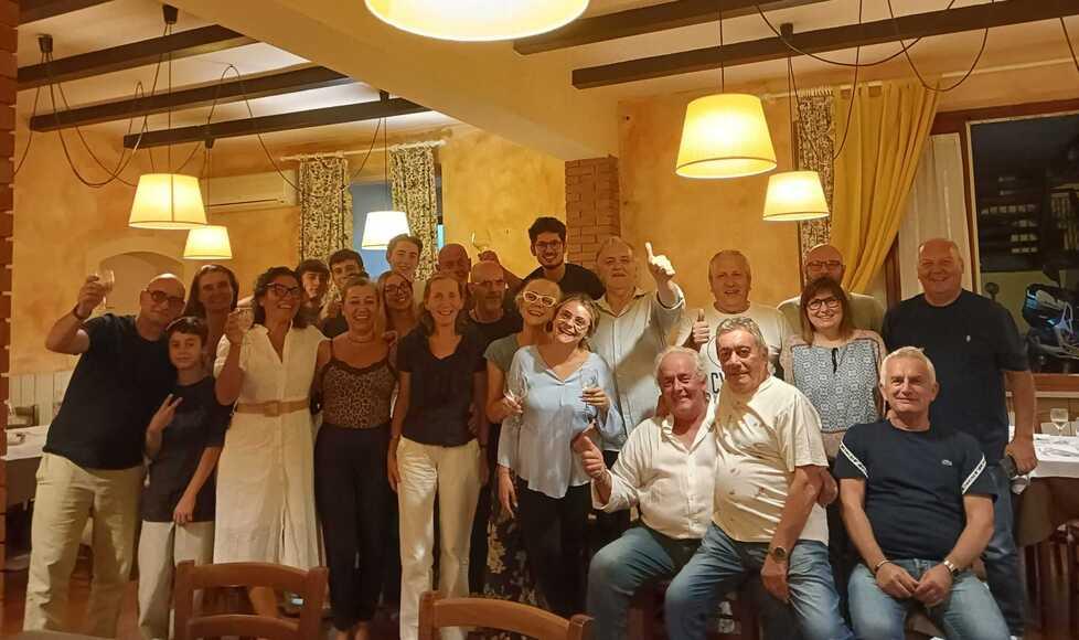 
	Il brindisi in occasione della vendita della trattoria


