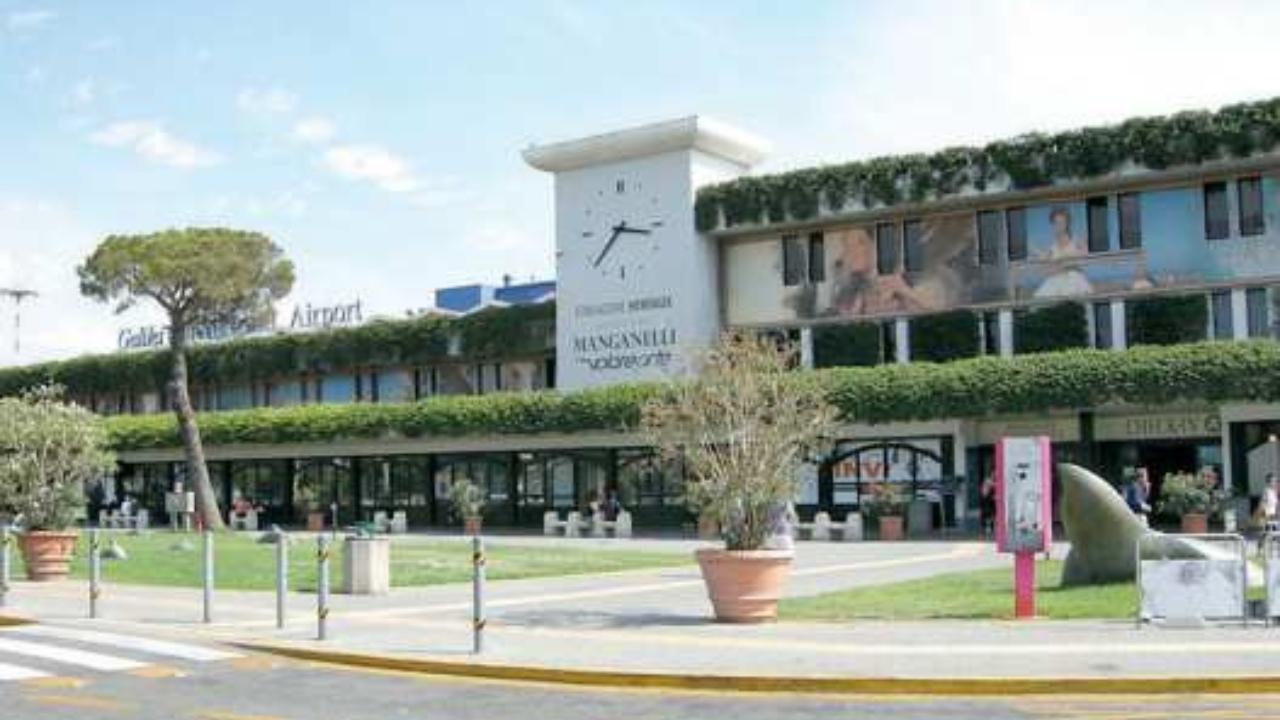 
	Aeroporto di Pisa

