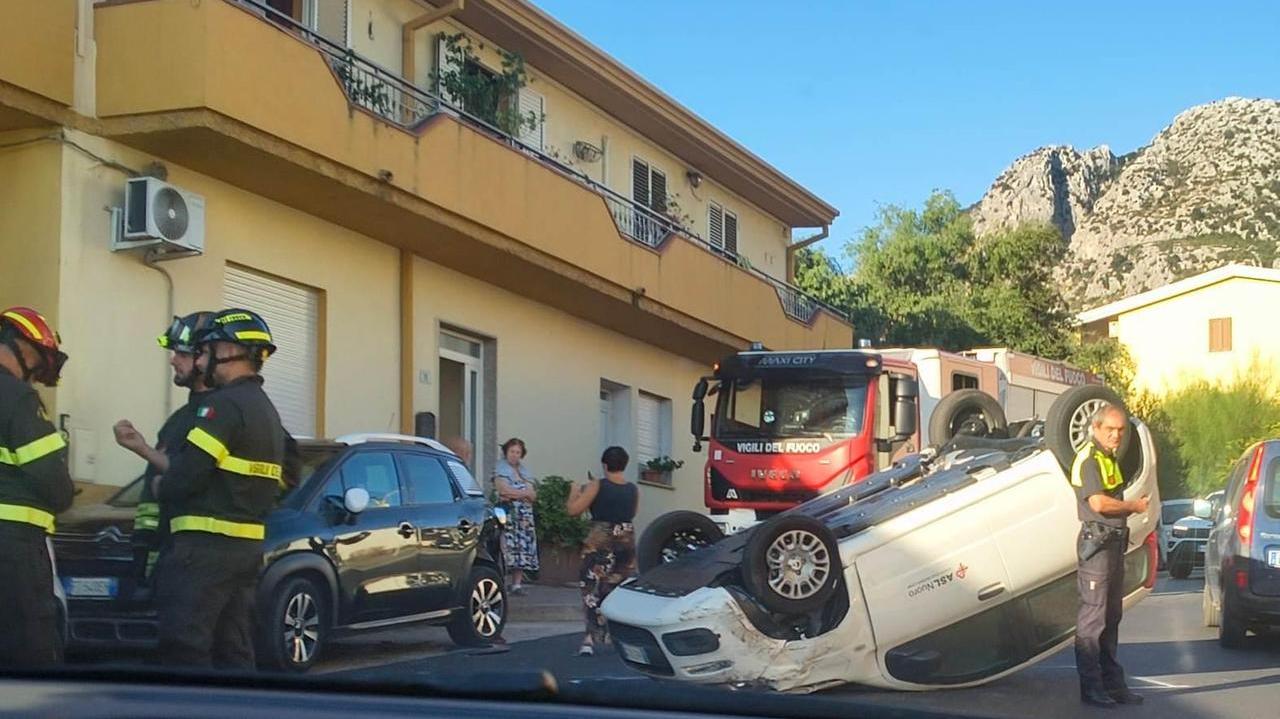 Incidente con l’auto della Asl, infermiere finisce in ospedale