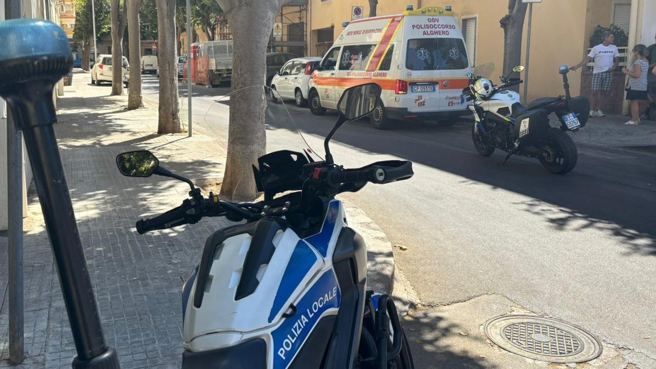 Alghero, donna investita mentre attraversa la strada sulle strisce pedonali