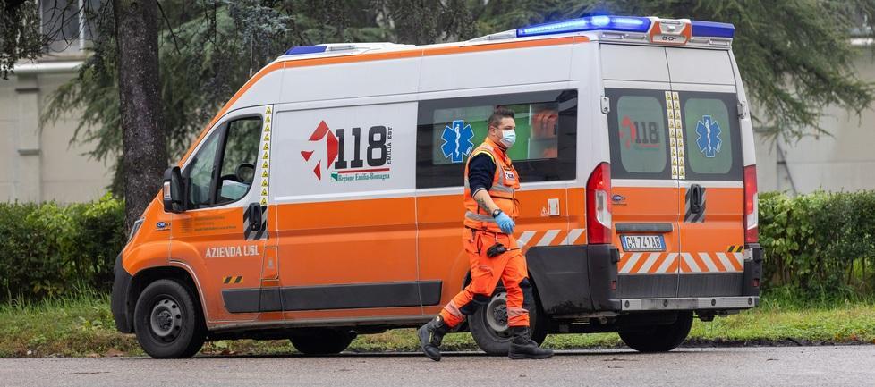 Si ribalta con l’escavatore: ferito 66enne di Campogalliano