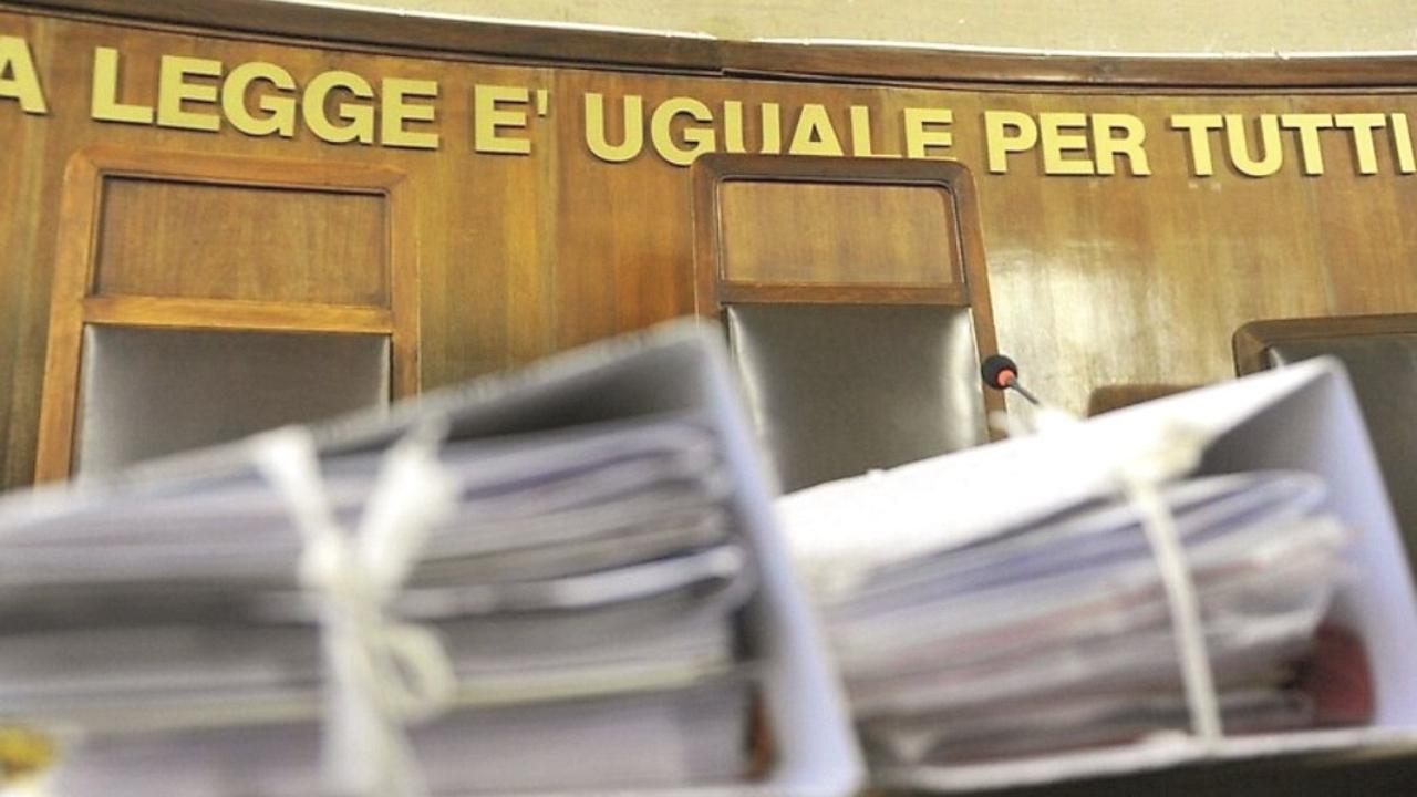 Montecatini, trovata morta a 25 anni. La famiglia: «Non fu atto autolesionista, ci sono tanti aspetti da chiarire» – La denuncia-querela e la versione del legale