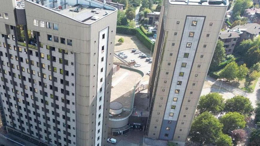 Costellazioni, continuano gli sfratti: «Sbagliato colpire i richiedenti asilo»