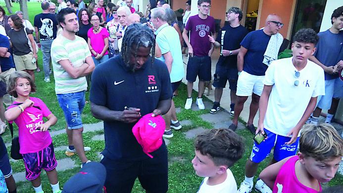 Al Cere la nuova Pallacanestro Reggiana si presenta ai tifosi. Sambugaro: «Ambiziosi, ma senza raccontare favole»