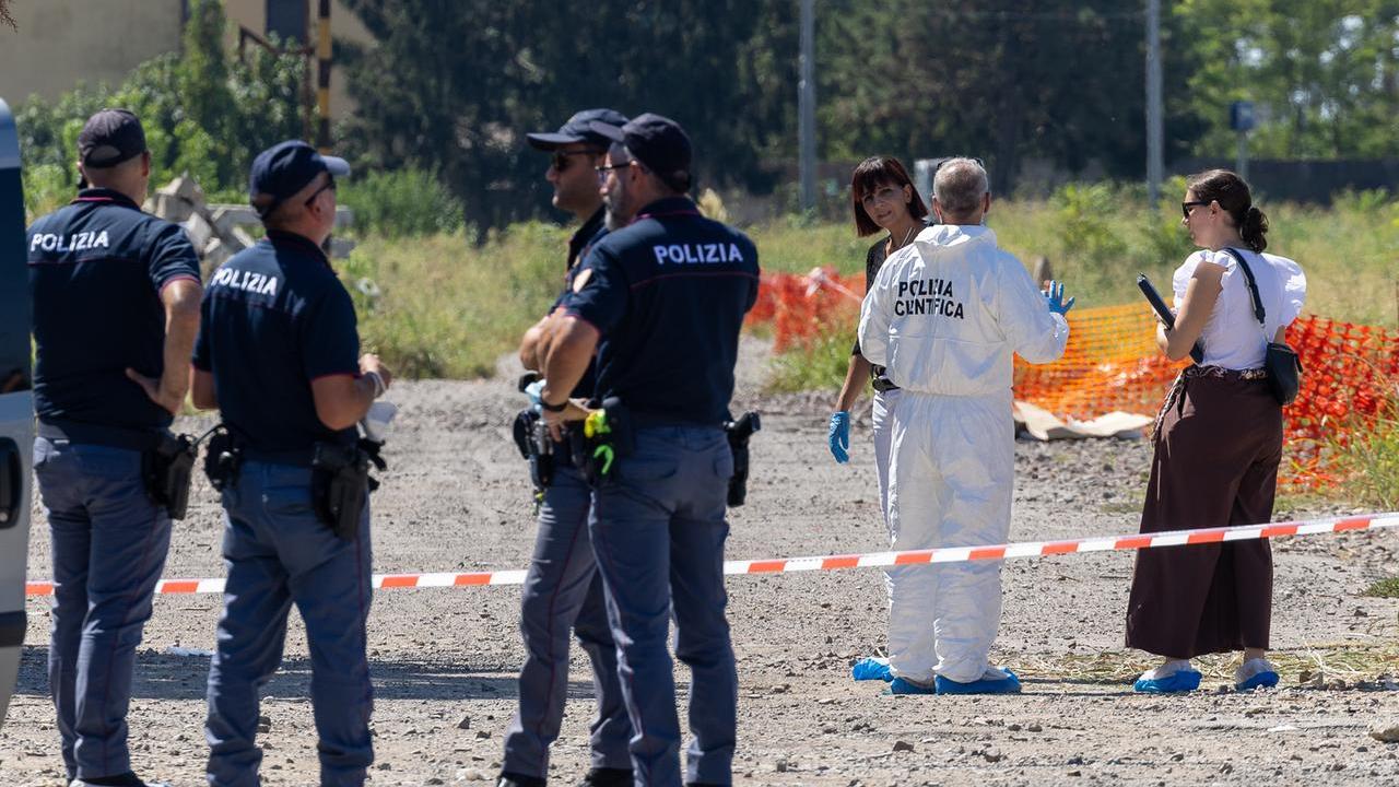Giovane donna trovata morta a Ferrara: indagini sulle ultime ore
