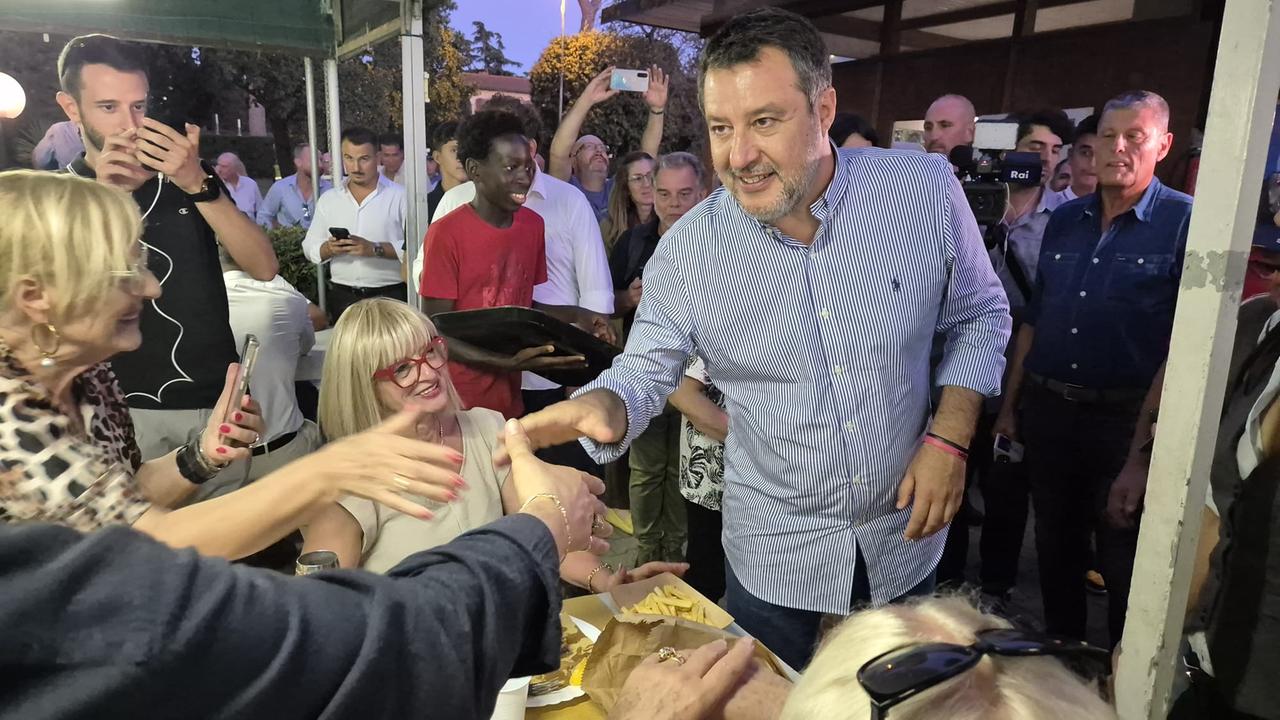 Salvini a Donoratico saluta simpatizzanti e militanti