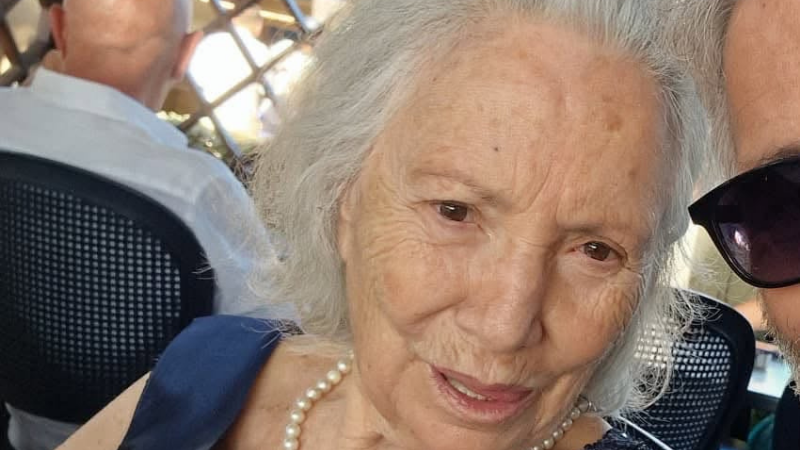 La signora Aurora Carino, ha 86 anni