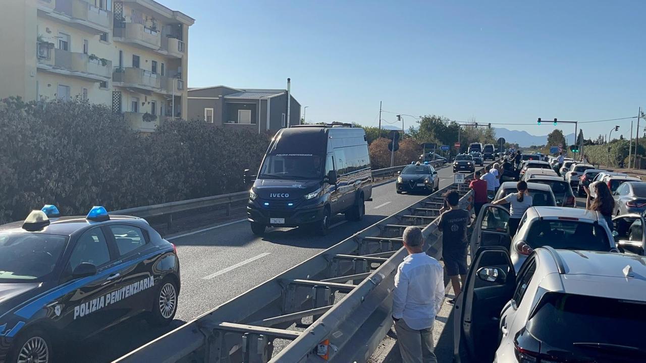 I primi 80 boss mafiosi al 41 bis sono stati trasferiti a Uta – Il blitz del Governo