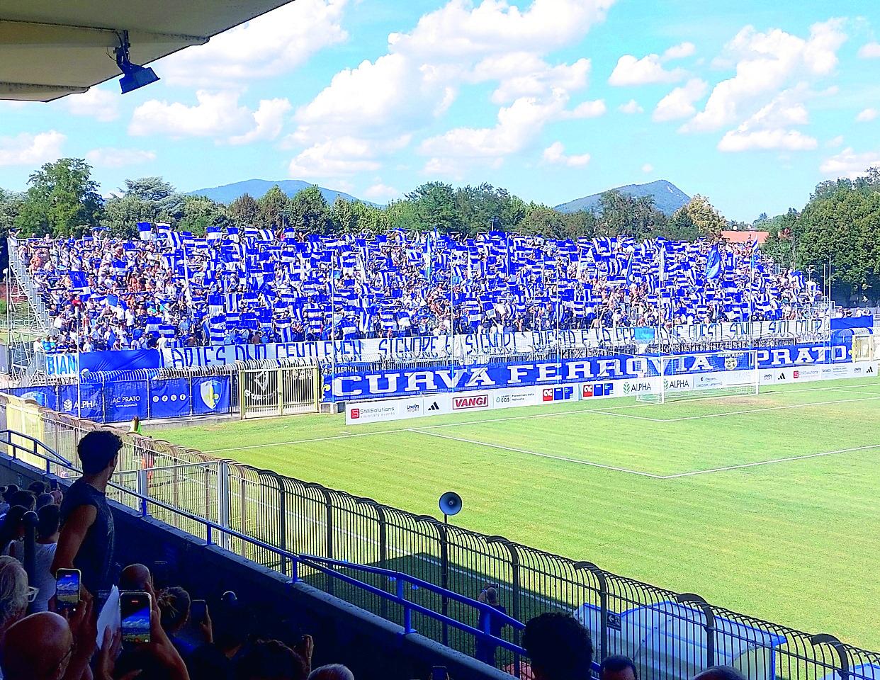 
	La curva Ferrovia gremita per la partita con la Ternana

