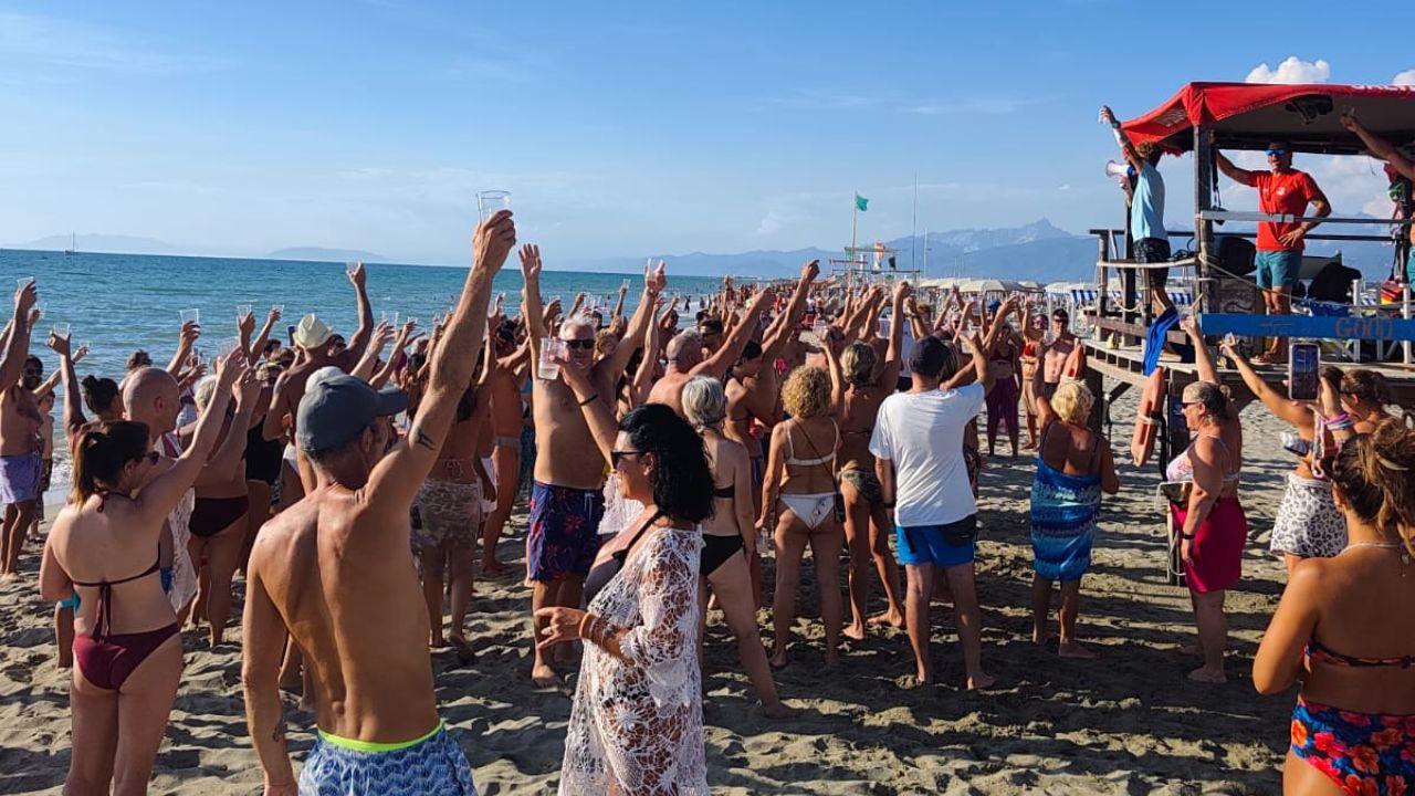 
	Il brindisi di fine estate in Darsena

