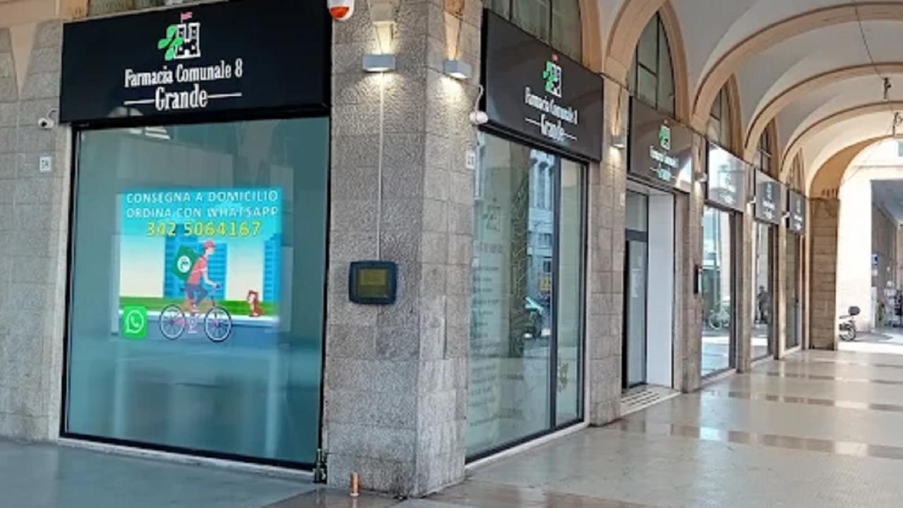 La farmacia comunale 8 di piazza Grande