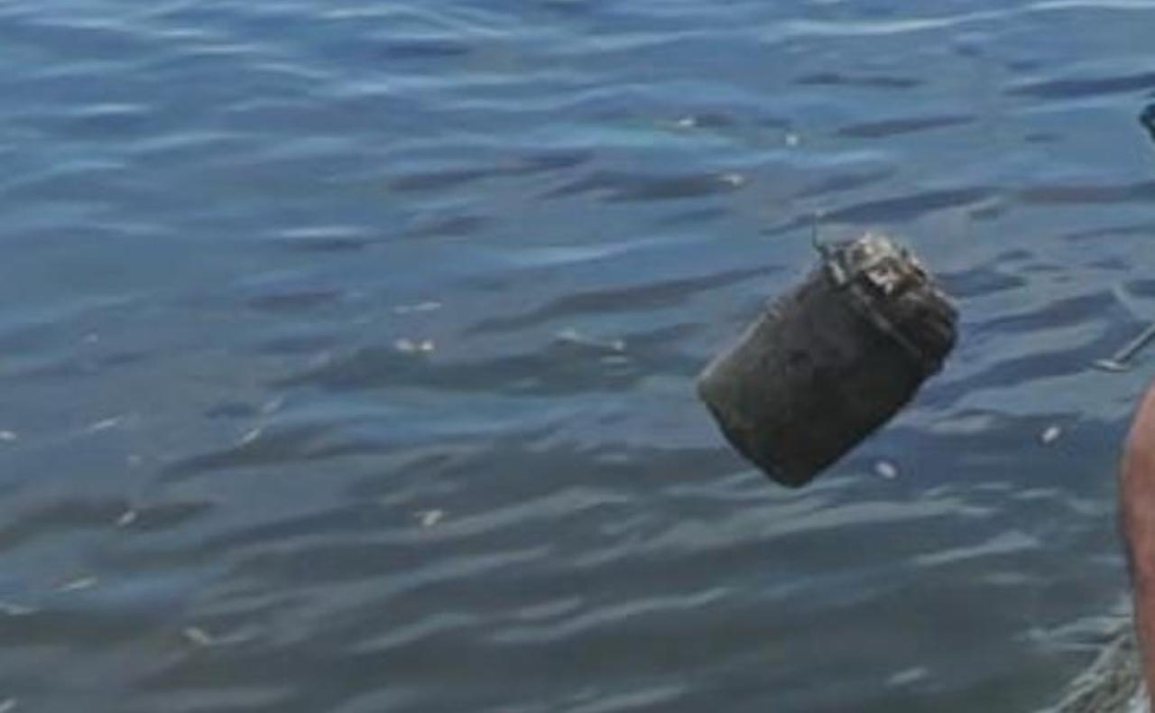 
	La bomba pescata nel canale Diversivo a Finale

