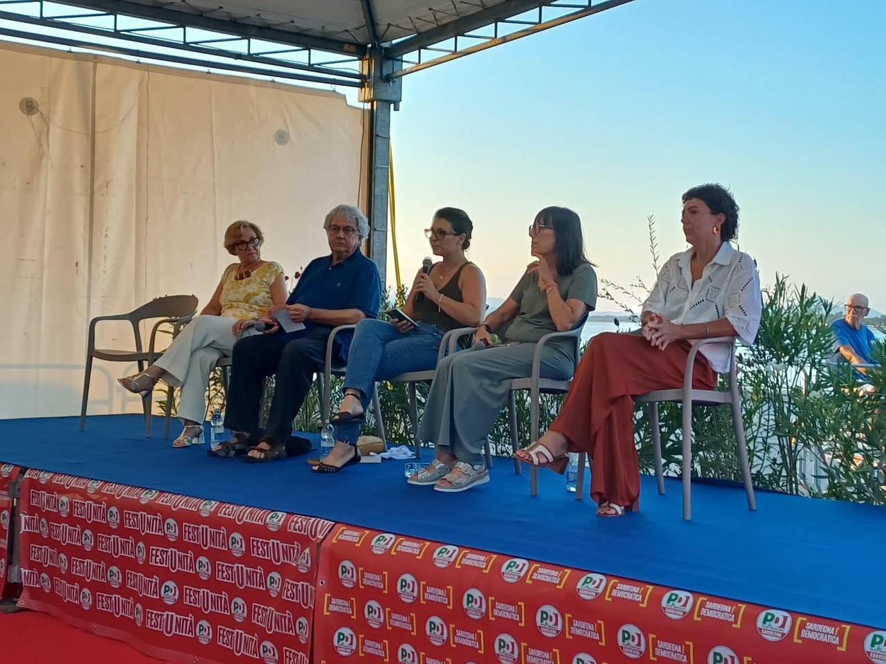 Festa dell’Unità ad Alghero, Realacci: «L’isola ha perso tempo, le rinnovabili sono il futuro»