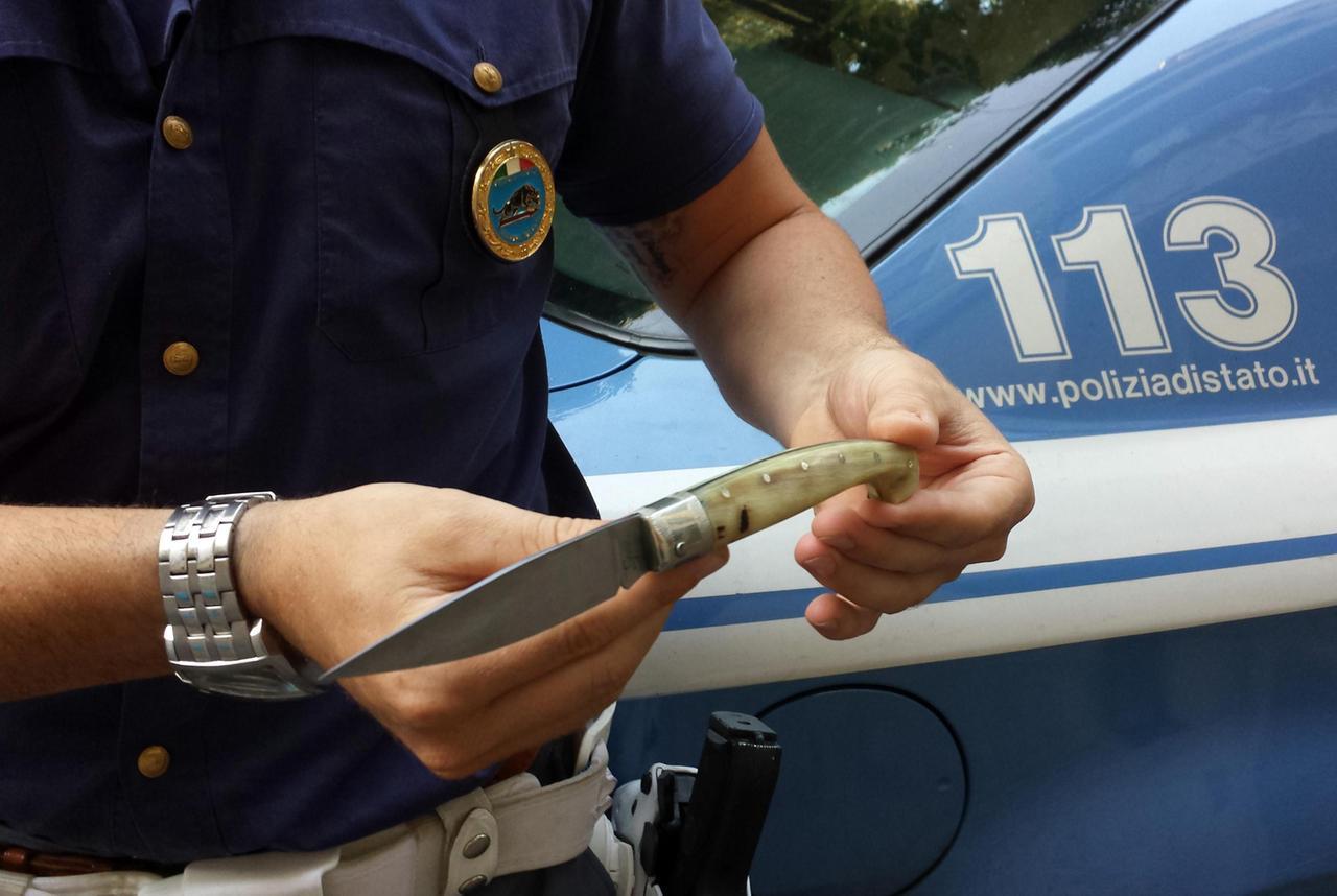 Sassari, record di coltelli a serramanico sequestrati al palazzo di giustizia