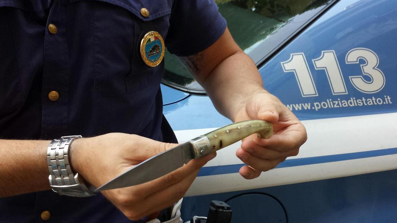 Sassari, record di coltelli a serramanico sequestrati al palazzo di giustizia