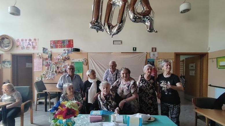 Oliviera Ferrari, 104 anni e una vita da pioniera: fu la prima imprenditrice donna di Reggio Emilia