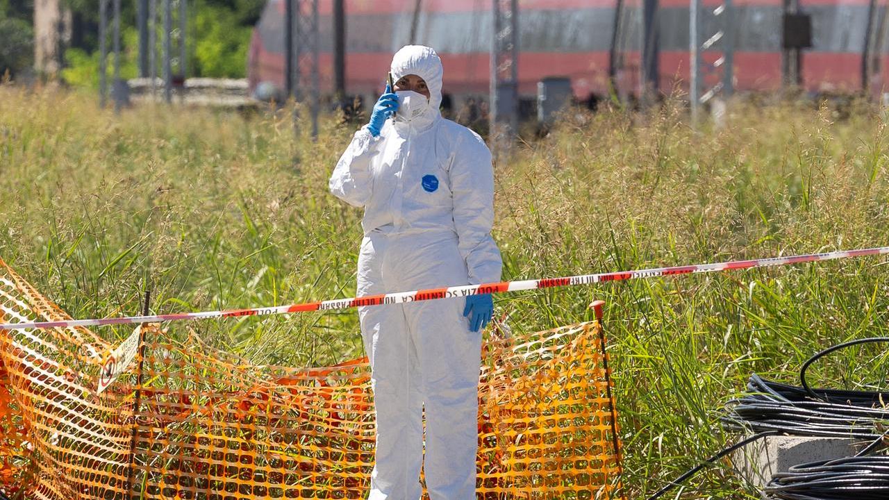 Ferrara, indagine sulla donna trovata morta: tripla consulenza per la verità