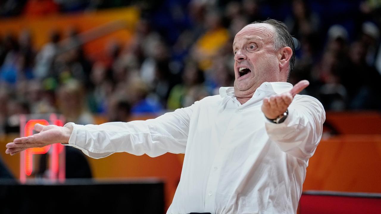 Mondiali, Italbasket eliminata dall’Australia sulla sirena: la storica rimonta si ferma sul ferro