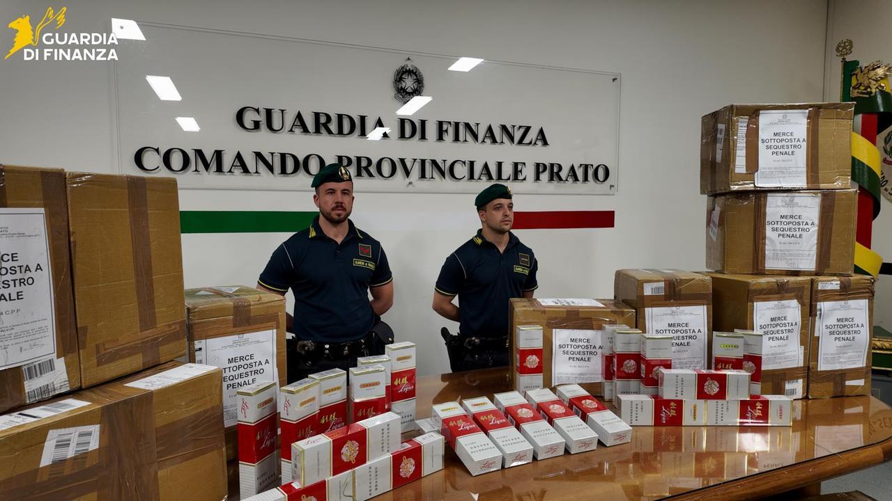 
	Le sigarette di contrabbando sequestrate dalla guardia di finanza

