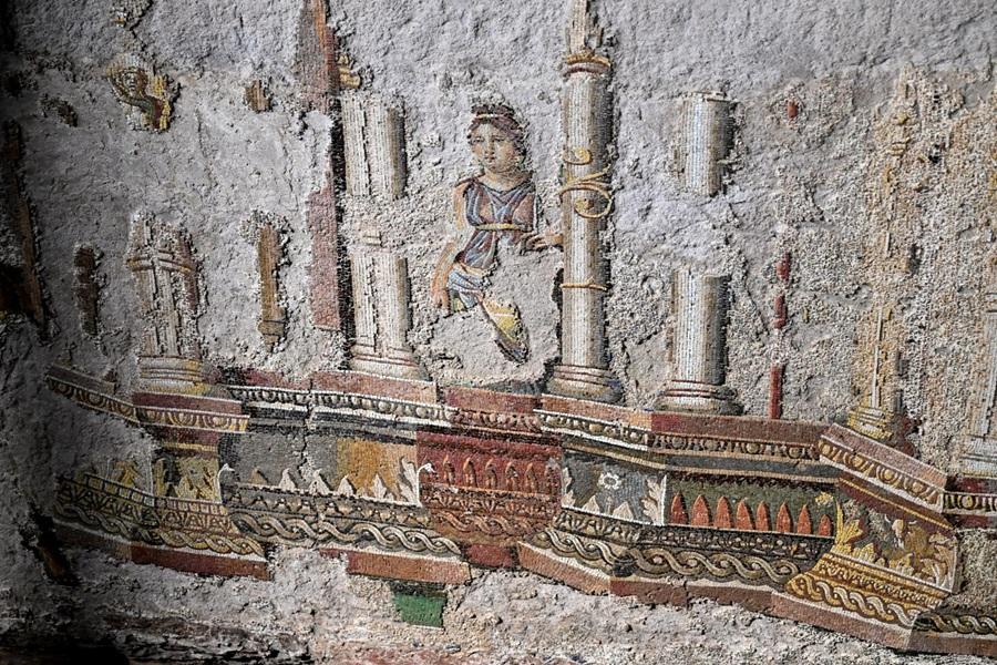 A Roma una scoperta archeologica straordinaria: svelato un mosaico di 2mila anni fa – Ecco quando sarà visitabile