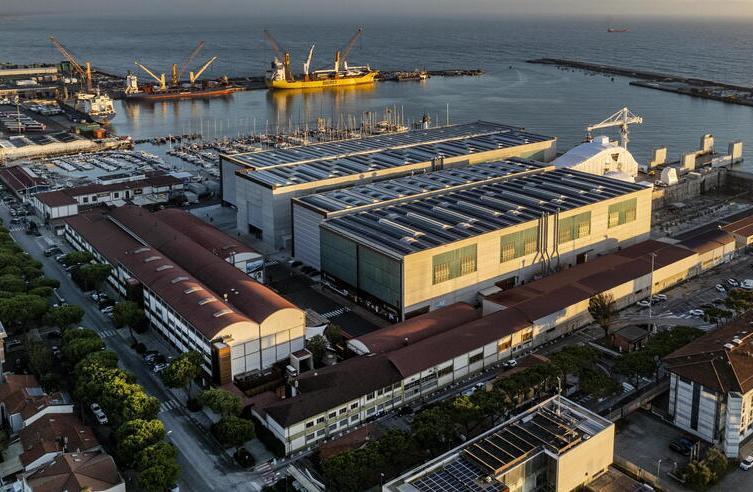 
	La sede di Marina di Carrara

