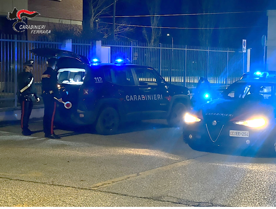 Maltrattata dal figlio, 21enne di Goro finisce in carcere